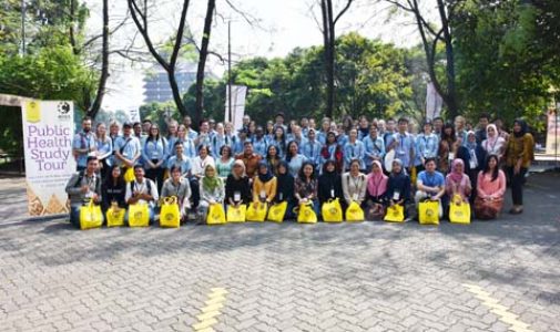 ACICIS Study Indonesia Bekerjasama Dengan FKM UI Selenggarakan Publc Health Study Tour