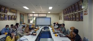 FPH UI Receives Offline Visit for Zona Integritas Development Assistance from Politeknik Negeri Creative Media