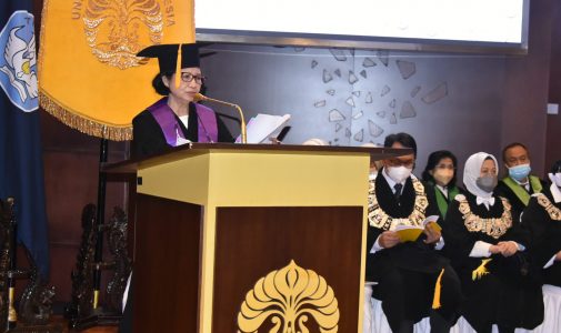 Pengukuhan Prof. Dr. drg. Ella Nurlaella Hadi, M.Kes., FKM UI Kembali Tambah Jumlah Guru Besar