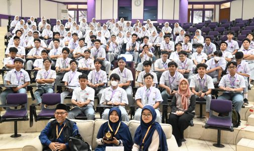 FKM UI Terangkan Jalur Seleksi Masuk pada Siswa-Siswi SMA Jakarta Global Islamic School