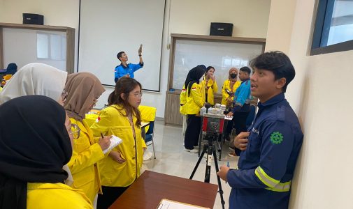 Mahasiswa K3 FKM UI Lakukan Kunjungan ke PT Petrolab Services